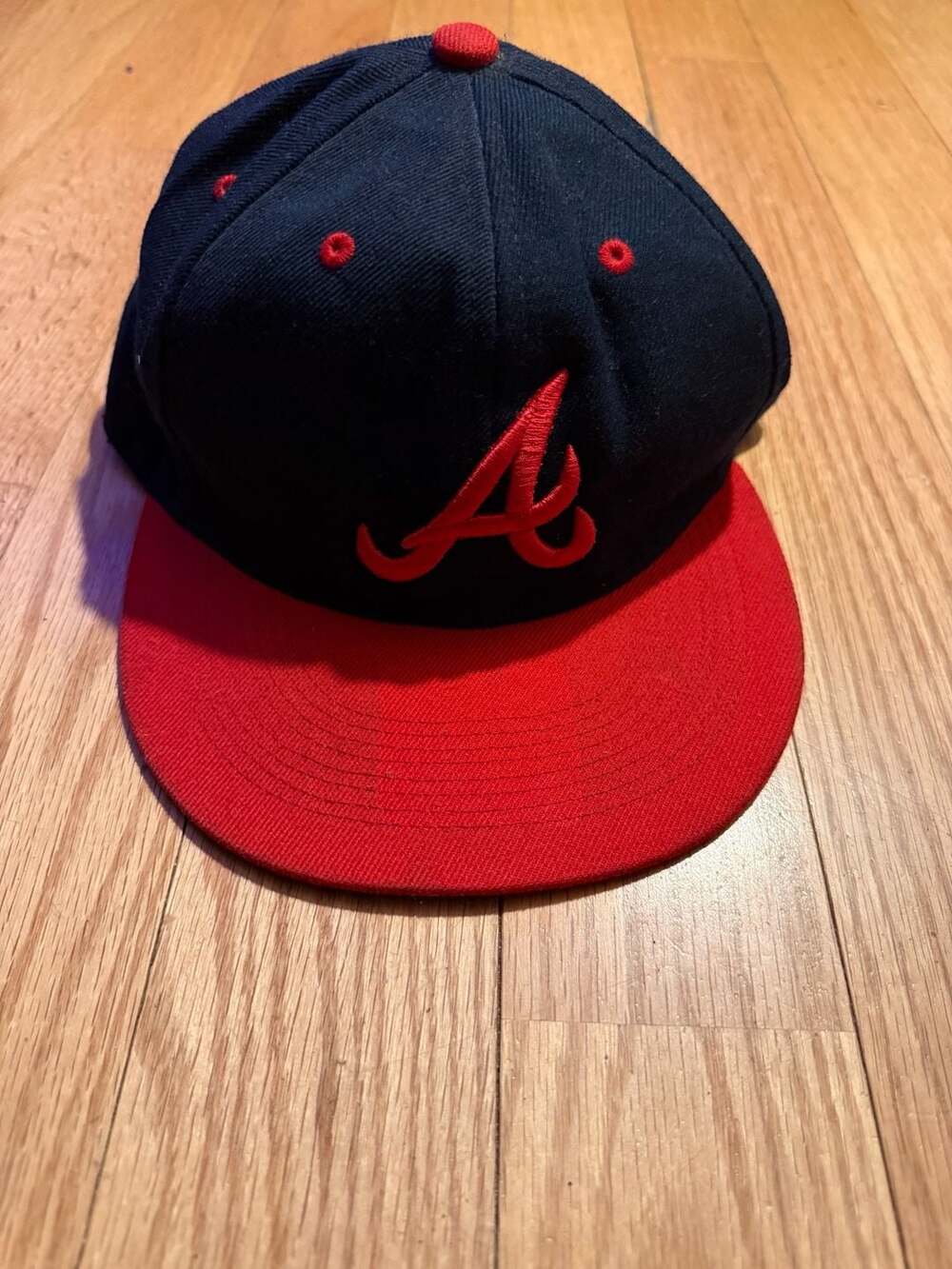 Leader Atlanta Braves Snapback Hat One Size Fits All